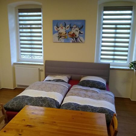 Ferienwohnung Schleich Starkenberg Экстерьер фото