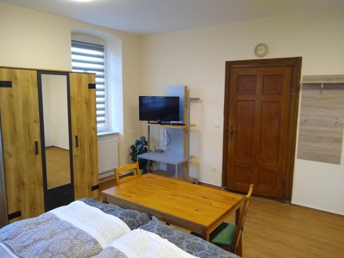 Ferienwohnung Schleich Starkenberg Экстерьер фото